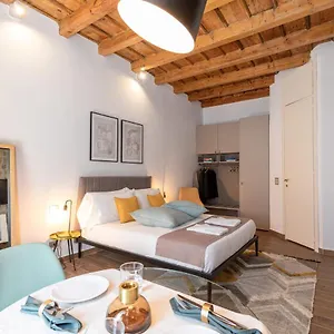 Appartamento Beplace In Magenta, Milano