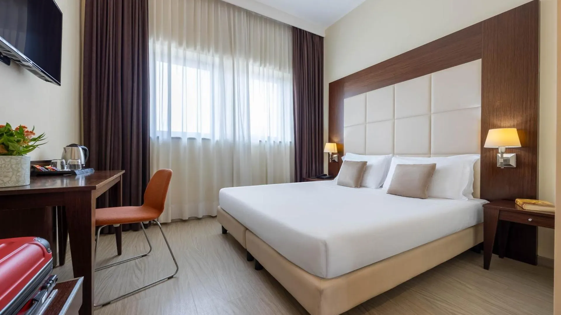 ****  Ih Hotels Milano Watt 13 איטליה